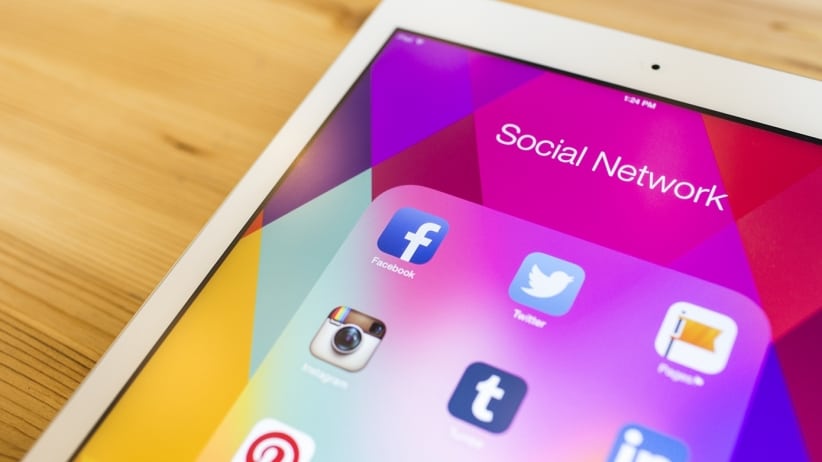 3 Ways Content Can Convert Social Media Fans Into Customers